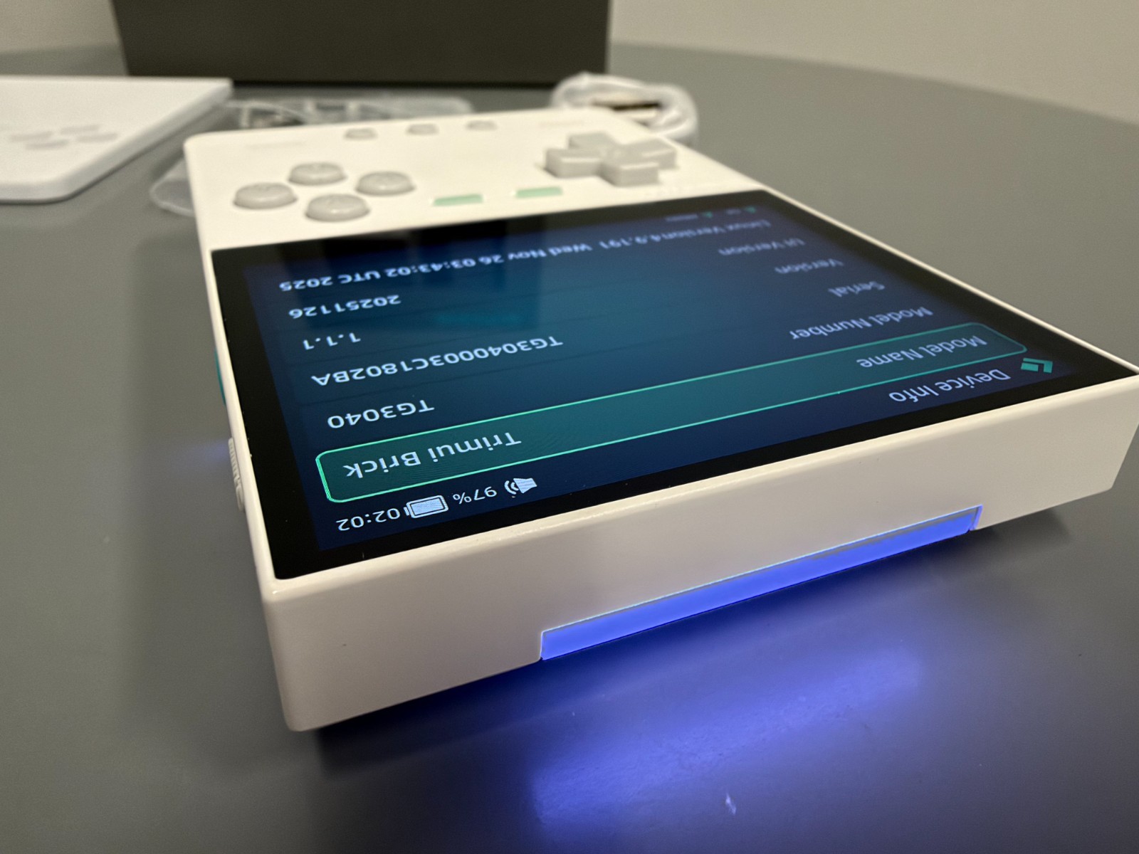 TrimUI Brick, White Console, 3.2” IPS Display, Linux, WiFi/Bluetooth/USB-C