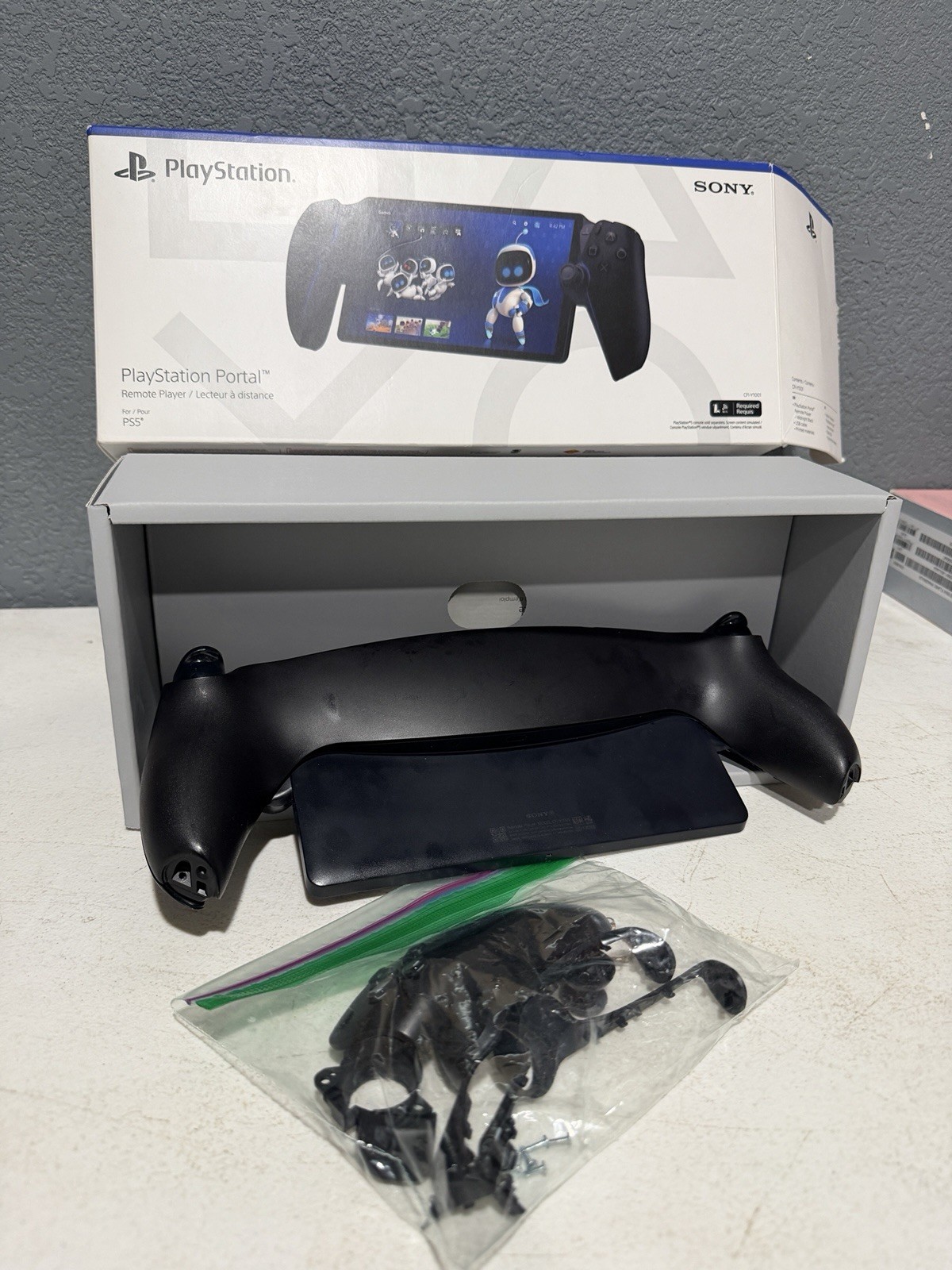 Sony PlayStation 5 PS5 PlayStation Portal Black Needs Parts To Be Put Together