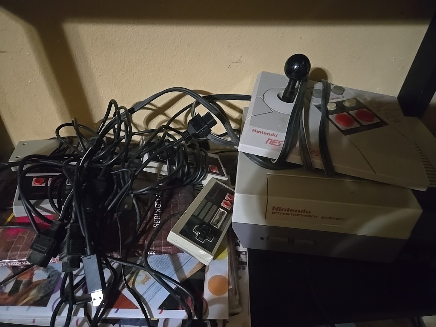Nintendo NES Action Set Home Console – White/Gray
