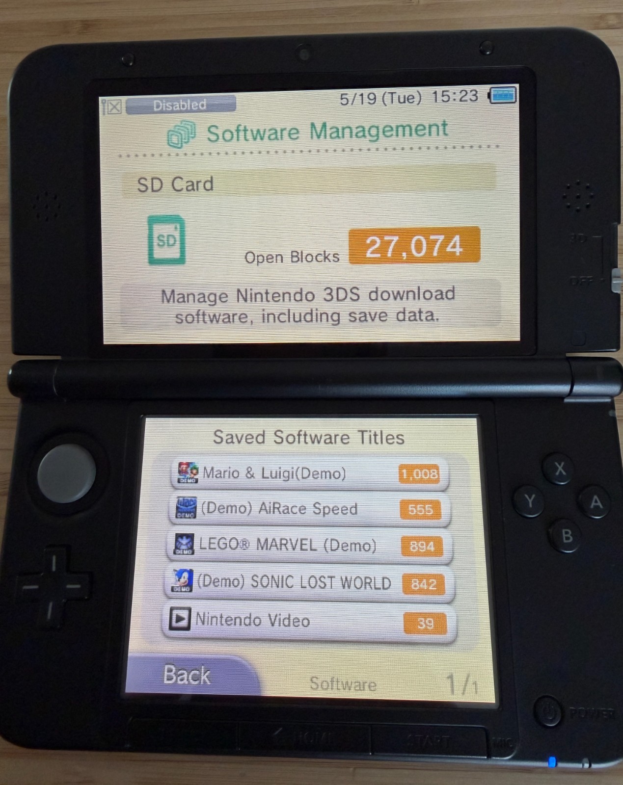 Nintendo 3DS XL Blue Handheld System 4GB (SPR-001) with 4 Games *TESTED* CLEAN!