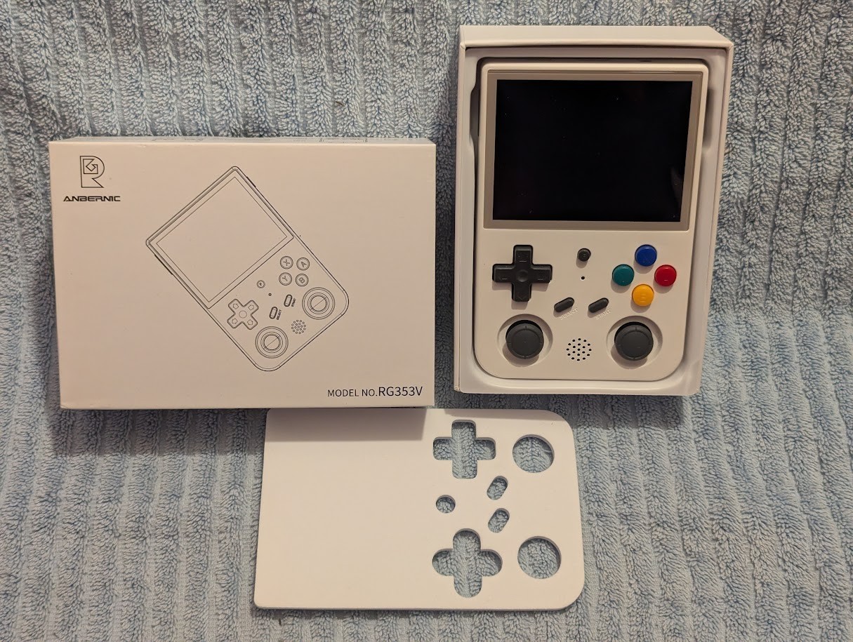 Anbernic RG353V Android/Linux 64Bit White Handheld Game Console Tested Works !