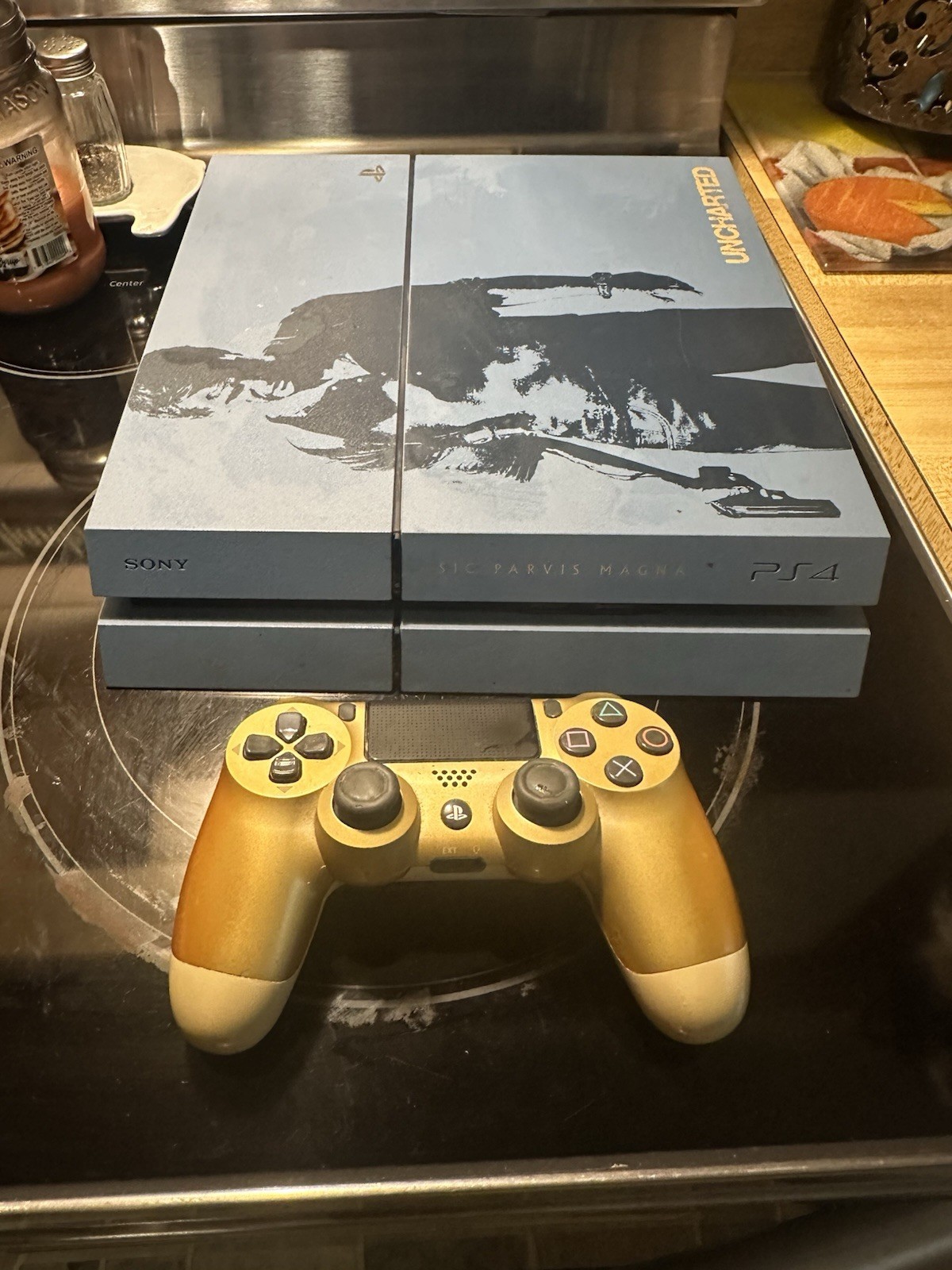 Sony PlayStation 4 Uncharted 4 Limited Edition Blue Gold Console with Controller