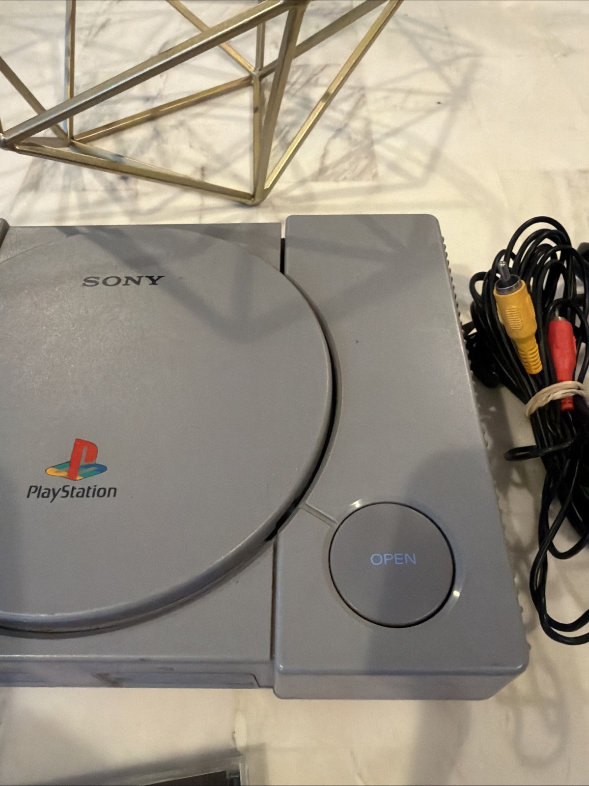 Sony PlayStation 1 PS1 SCPH-7001 Console OEM Controller Tomb Raider 2 + 2 Games