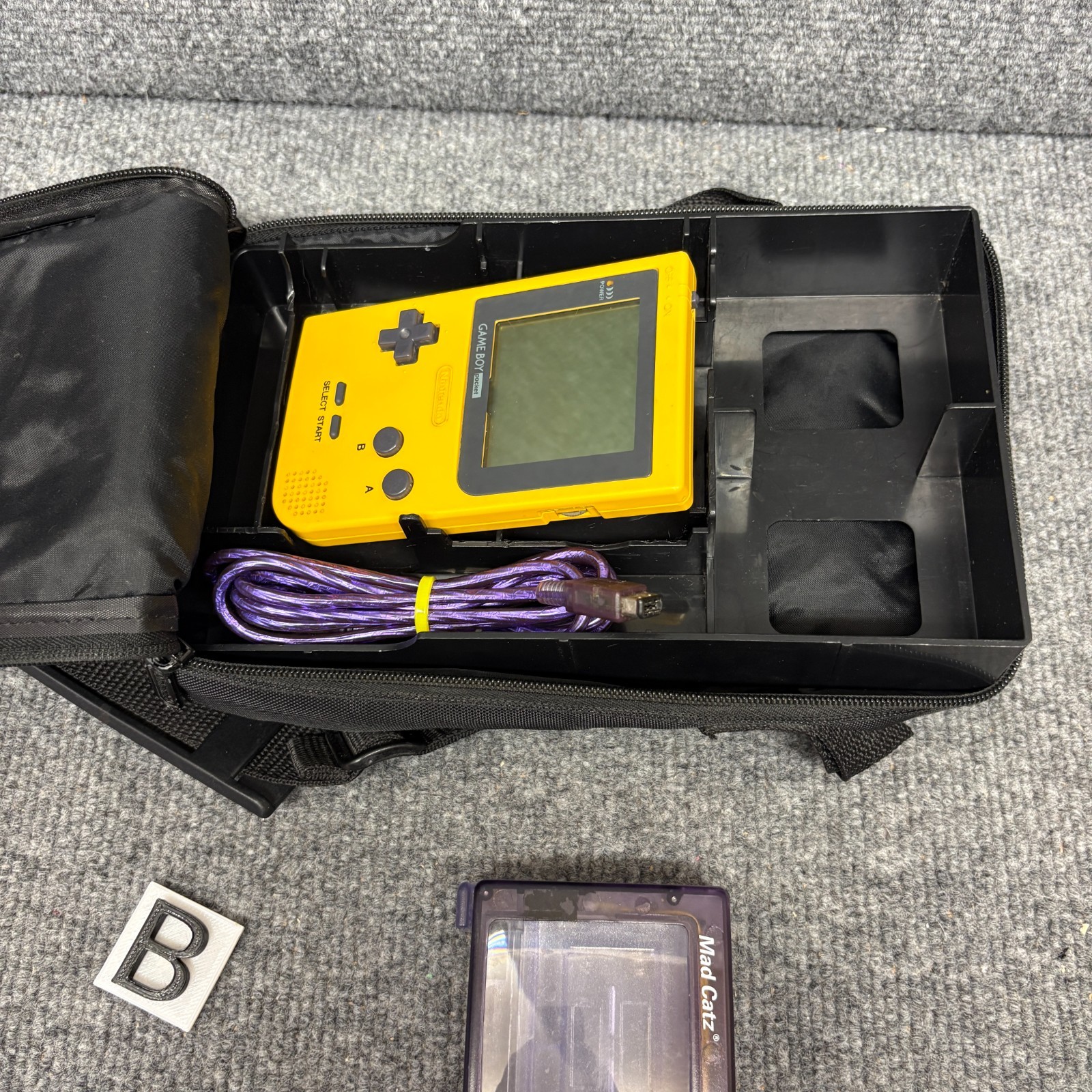 Nintendo Game Boy Pocket MGB-001 Yellow 100% OEM Tested Working Case Cord Light