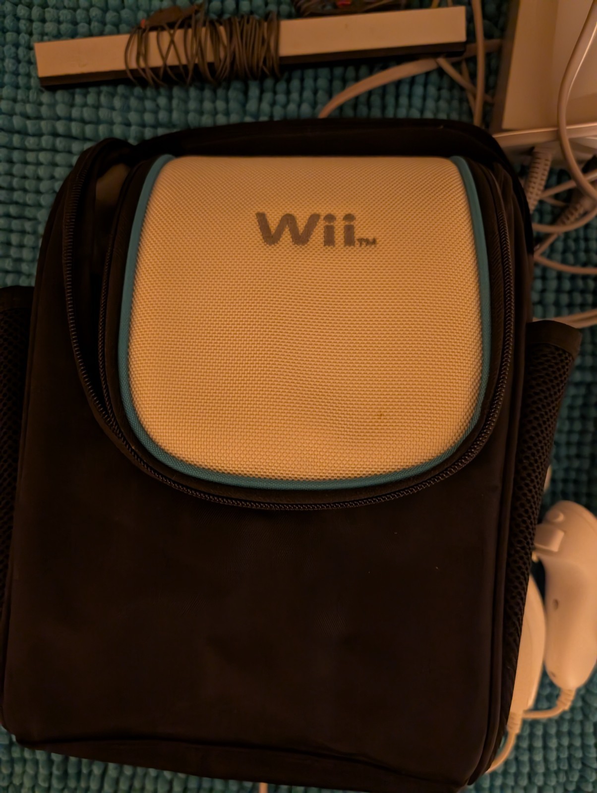 Nintendo Wii Gaming Console RVL-001 (USA) 2 Controller Tested Work Bag
