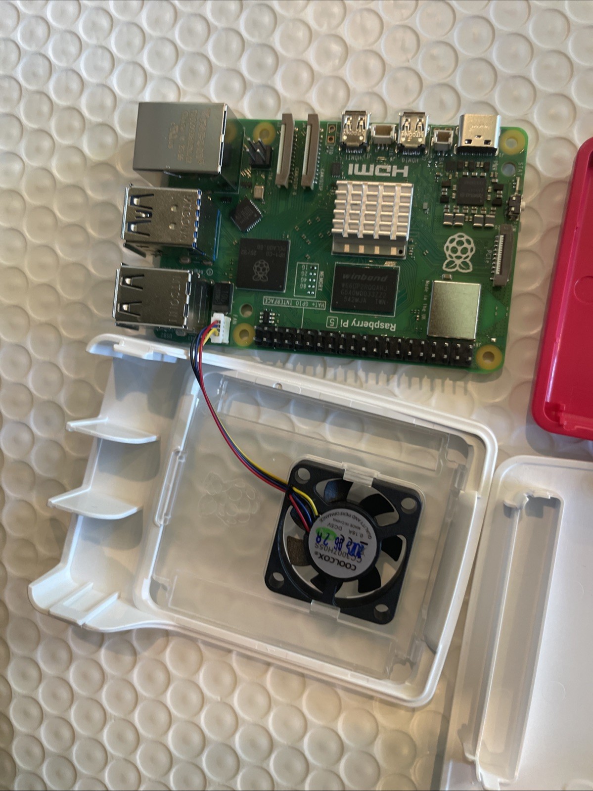 Raspberry Pi 5 Plug and Play Retro Gaming Console 128GB Loaded Dreamcast N64 PSX