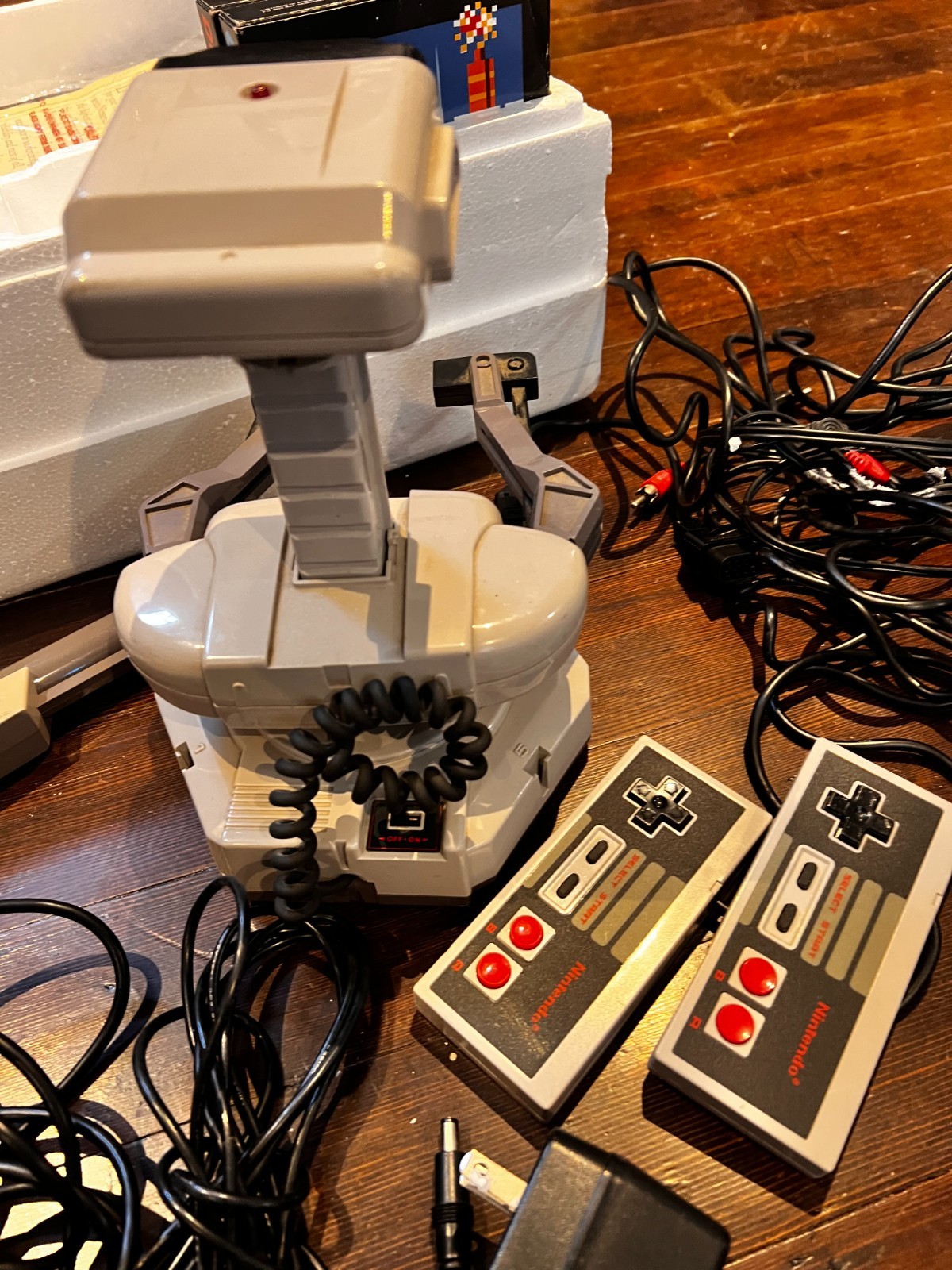 🎮In Box Nintendo NES DELUXE Set Console ROB Robot Duck Hunt Zapper 80’s⭐