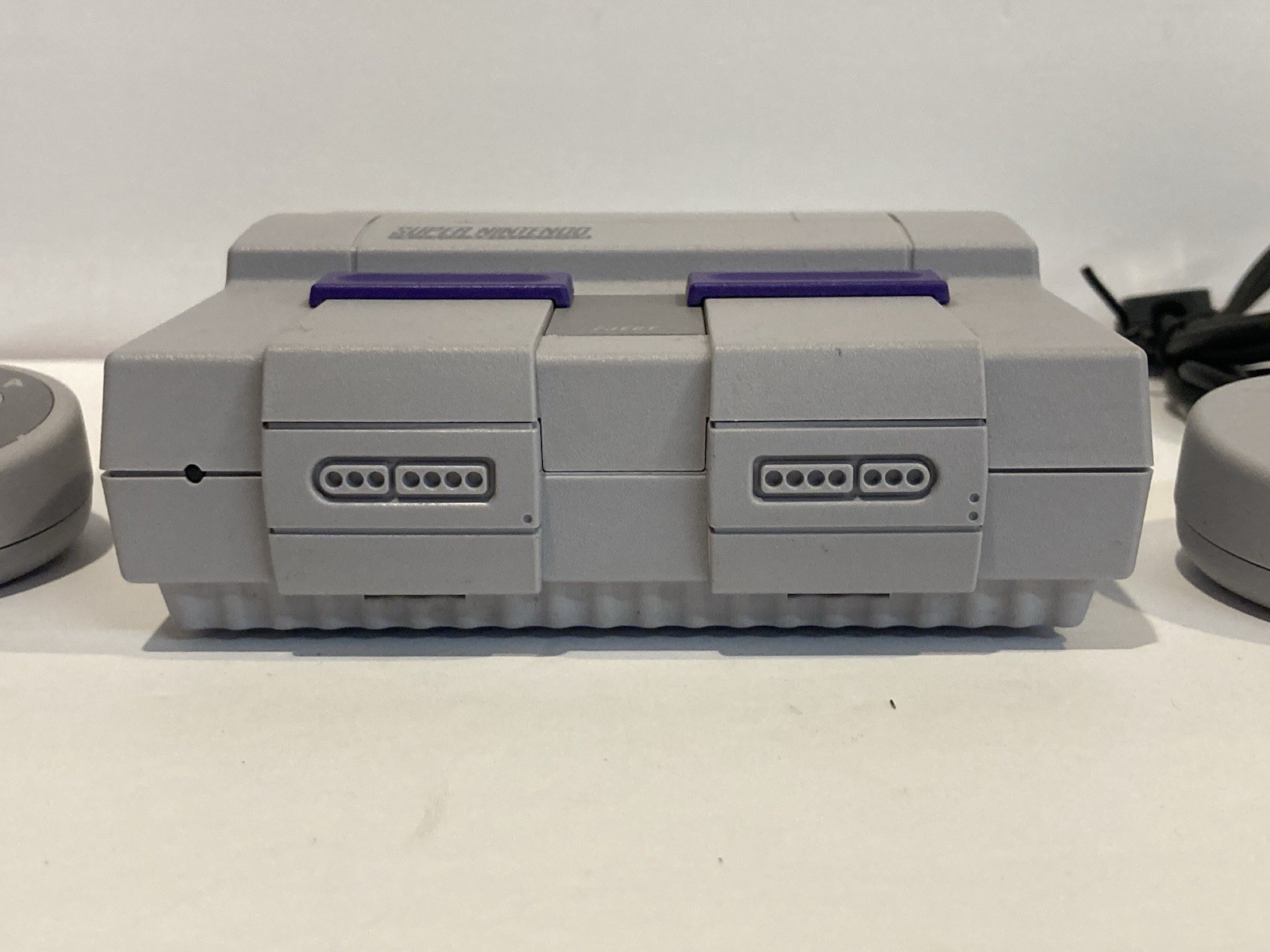 Super Nintendo SNES Classic Edition Console Gaming System CLV-201 Gray Working