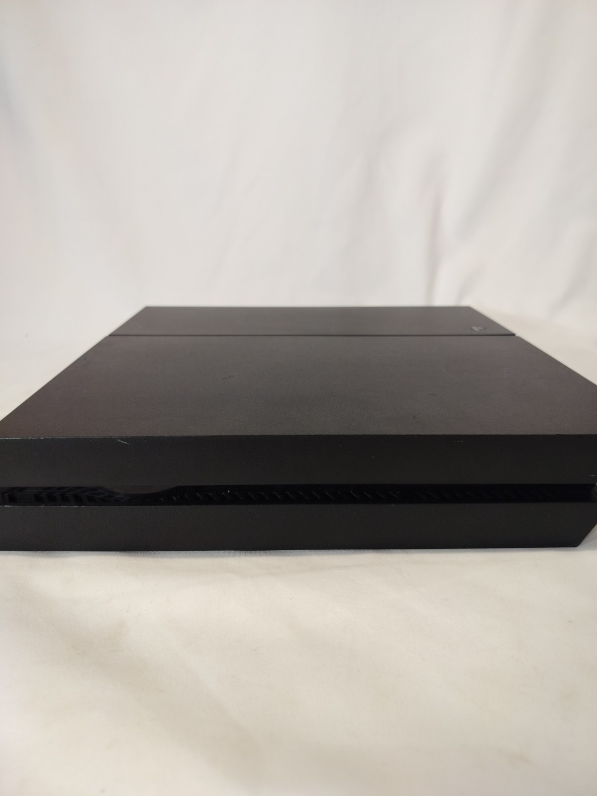 Sony Playstation 4 CUH-1215A Console W/Controller. Tested
