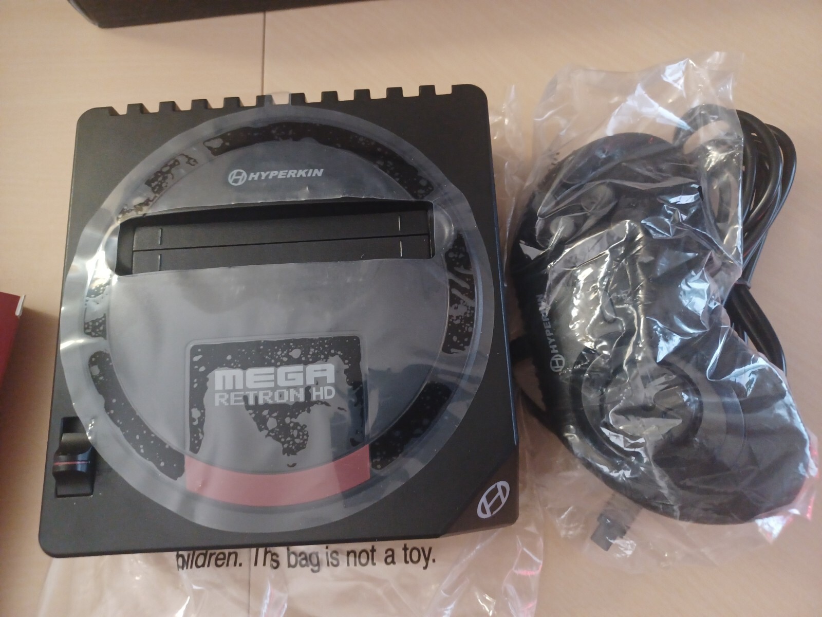 Mega Retron HD Premium Retro Gaming Console for Sega Genesis/Mega Drive