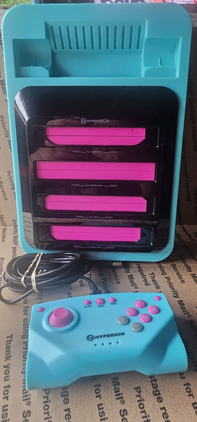Hyperkin Retron 5 Console & Retron 5 Controller For PARTS or REPAIR Lot#4