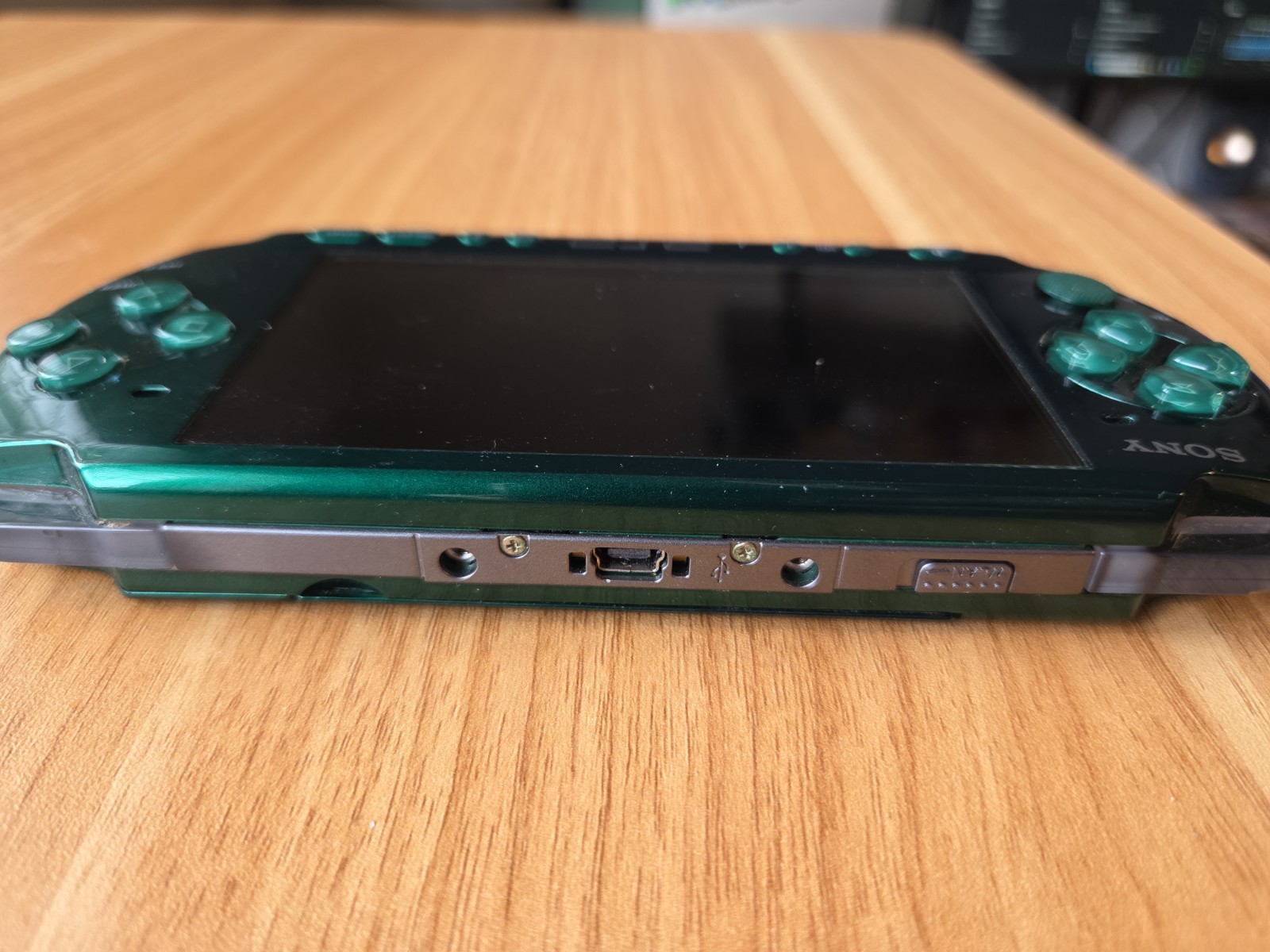 Sony PSP-3000 PSP 3000 Console Spirited Green SG Working Tested CIB