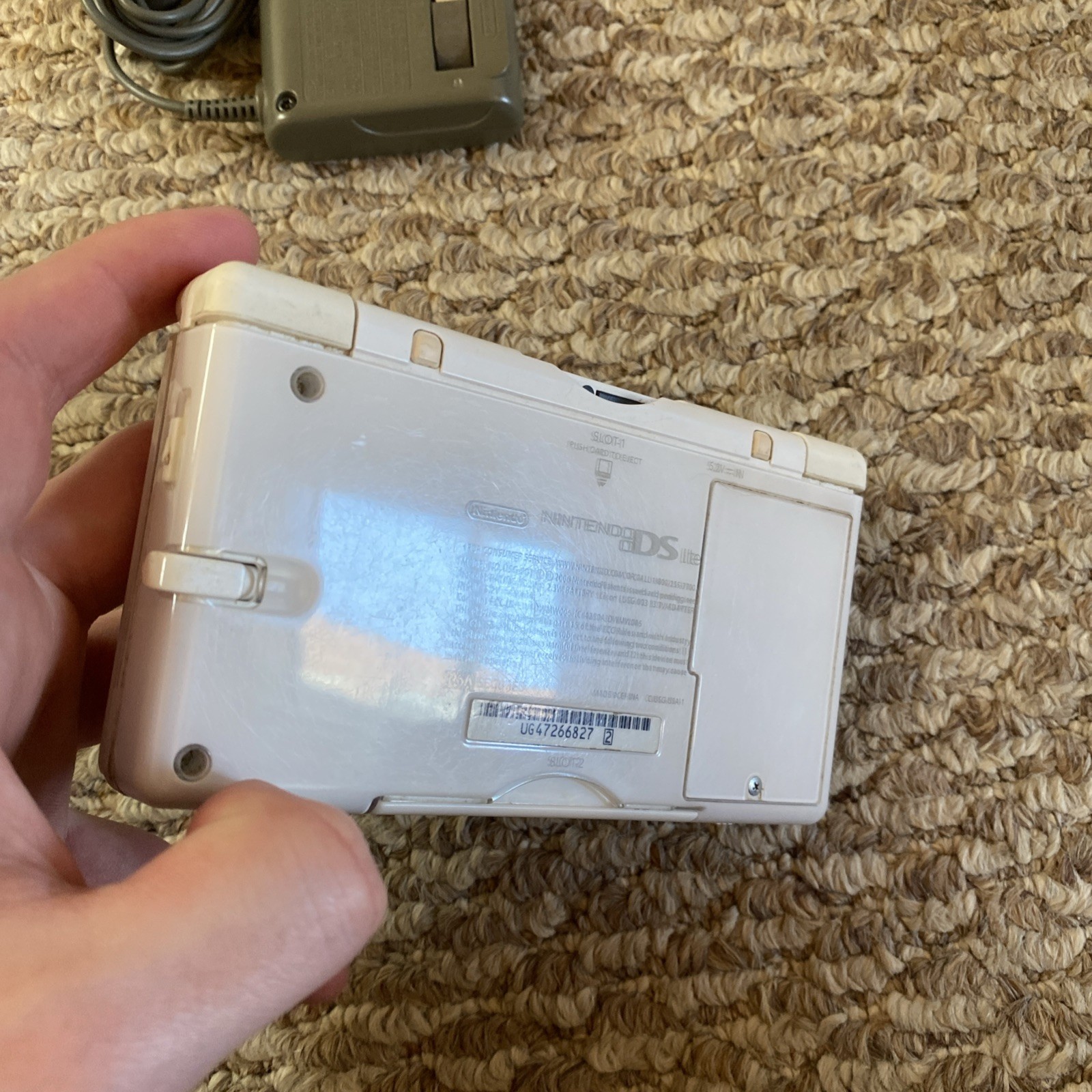 NICE Nintendo DS Lite USG-001 Polar White w/stylus charger gba dust cover OEM