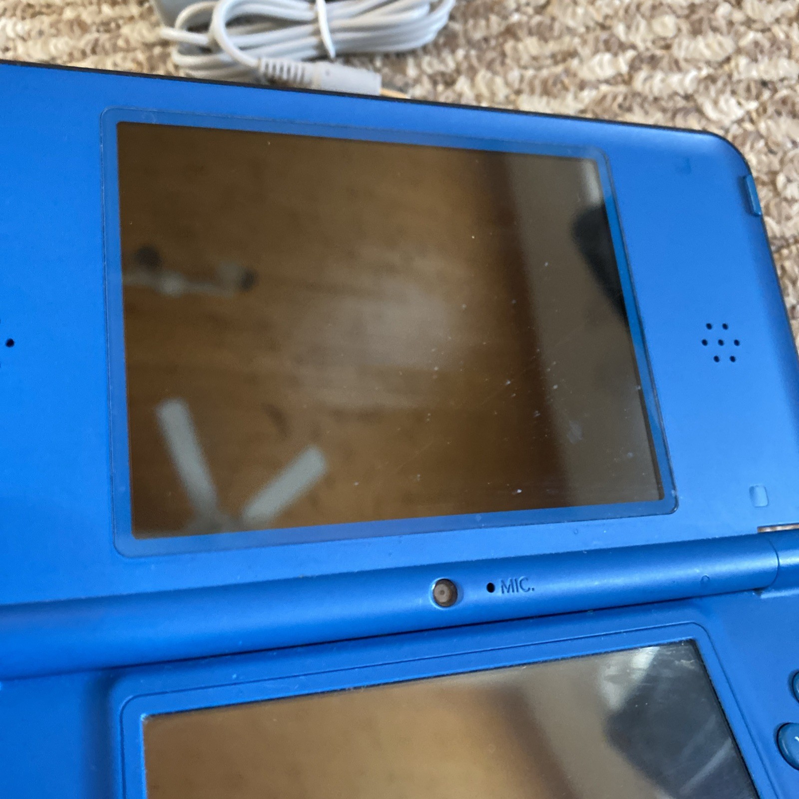 Nintendo DSI XL Blue Handheld Console Wi-Fi Capability w Charger Tested USA
