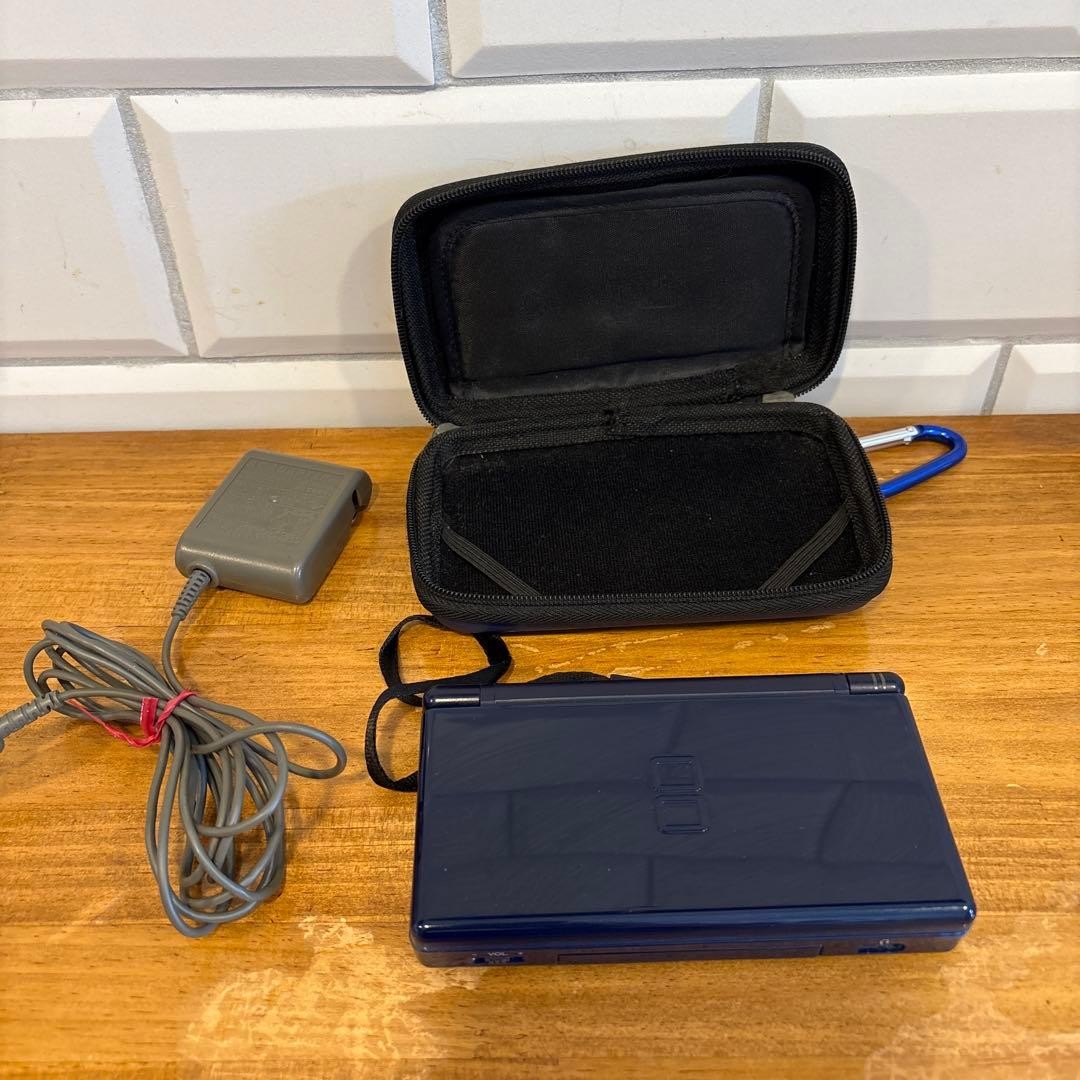 Nintendo DS Lite Navy Console Tested Working Case Included Charger Box Manual
