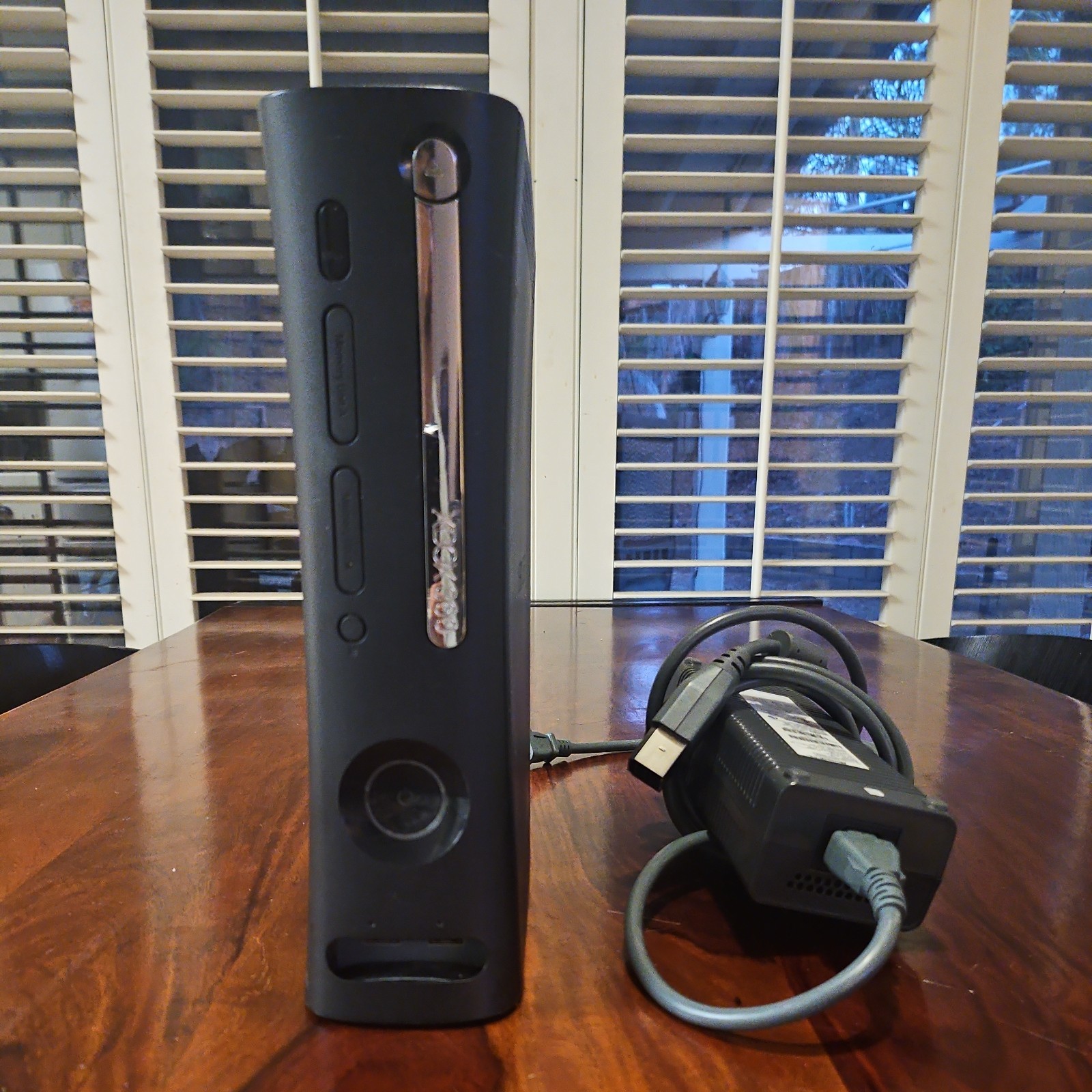 Microsoft Xbox 360 2009 Jasper Power Supply included Disk Tray Stuck- 120gb