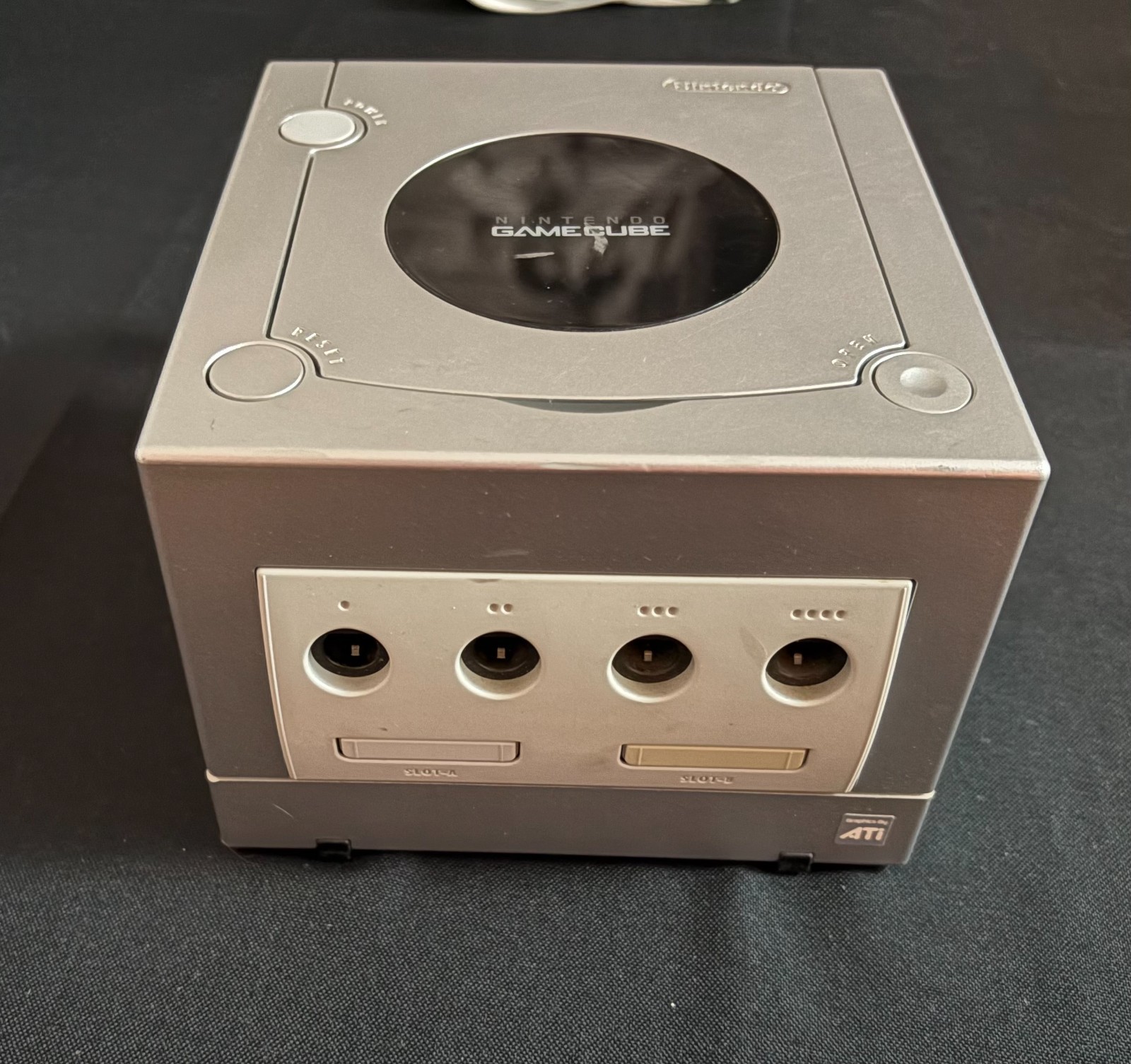 Nintendo GameCube Platinum Silver Console DOL-001 – W/Box and Accessories