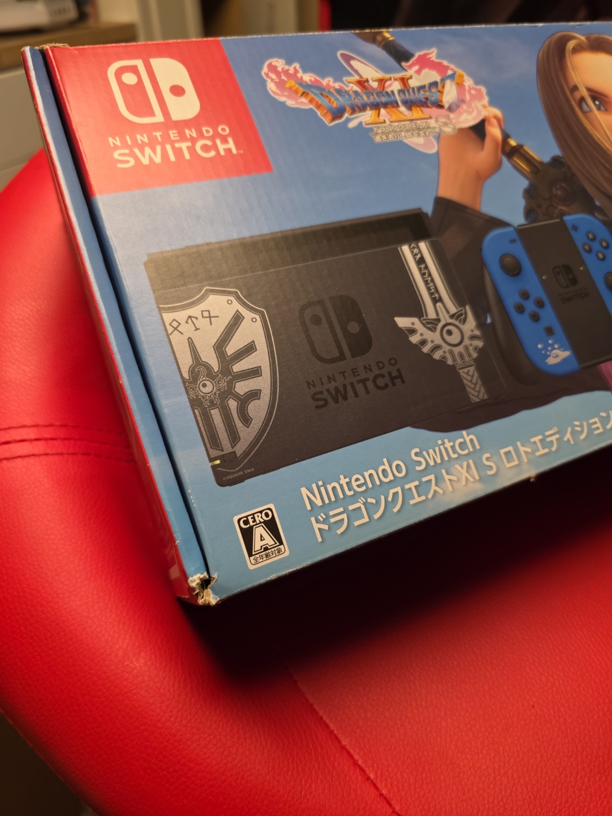 Nintendo Switch Dragon Quest XI S Lotto Limited Edition Joy-con Japan Excellent