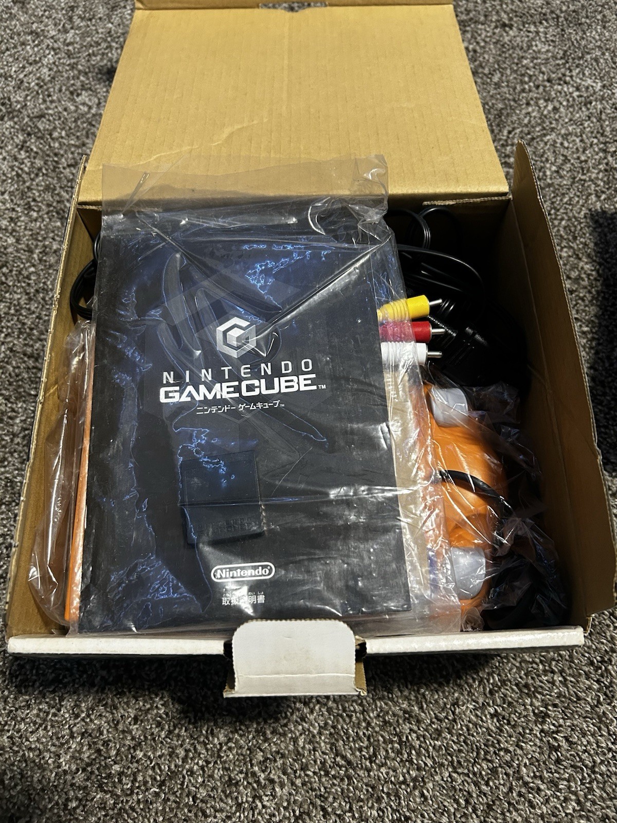 Nintendo GameCube Orange DOL-001 Game Console Tested US/Canada Discs Bundle
