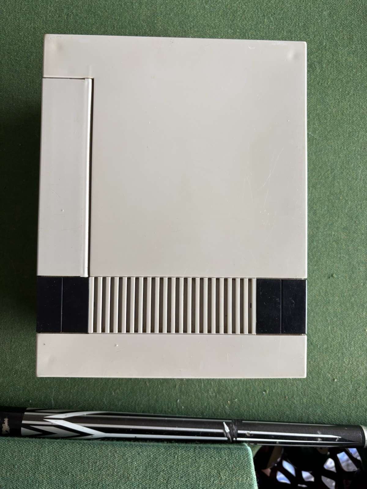 Original Nintendo NES Console and One Controller (UNTESTED)