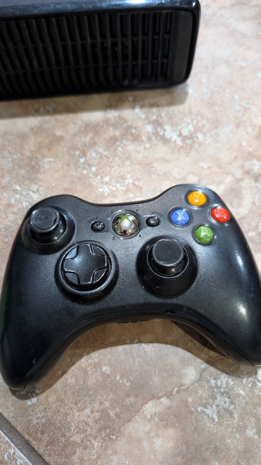 Microsoft Xbox 360 Model 1439 Console Bundle With Controller & 6 Games