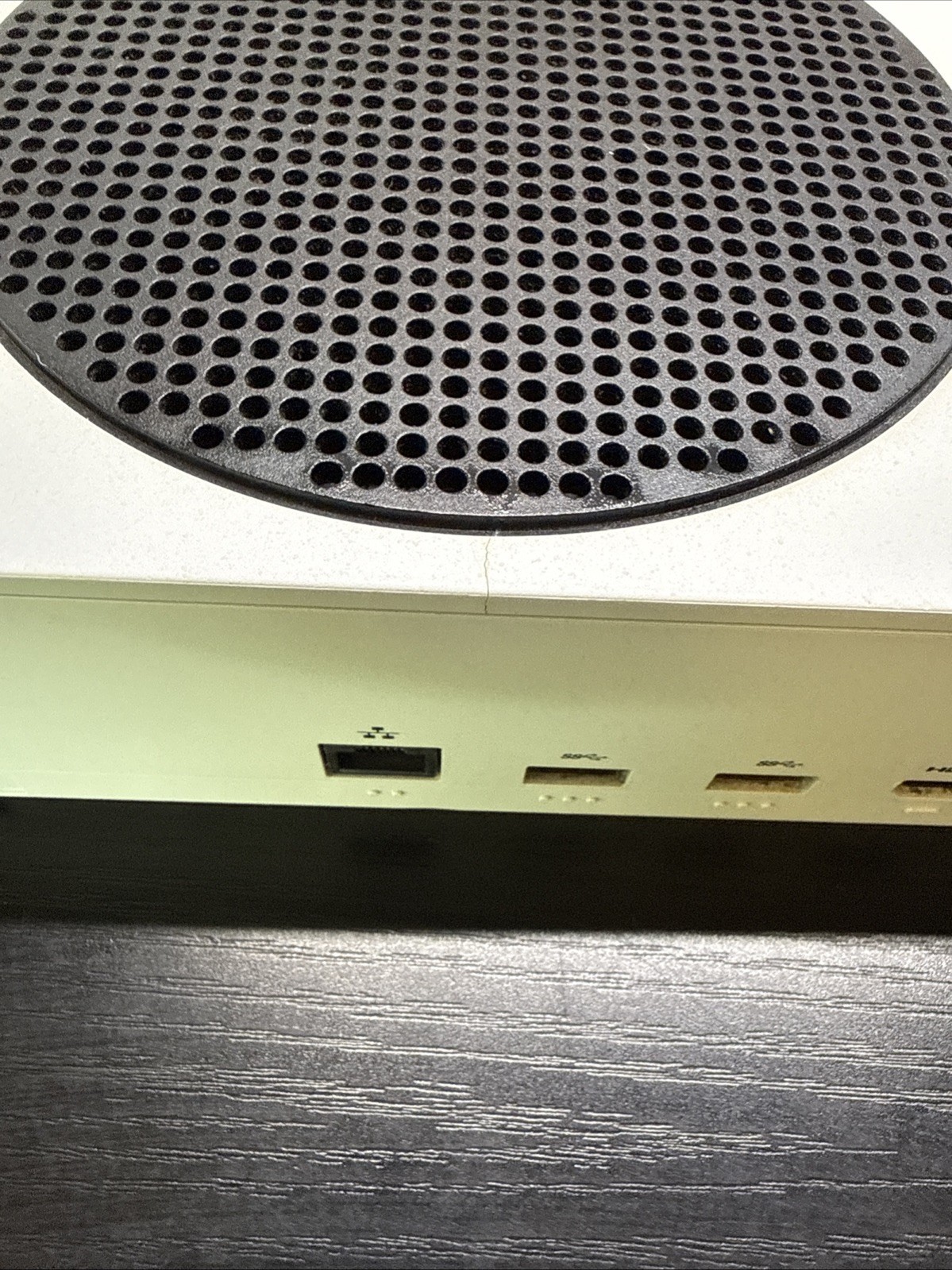 •Cosmetically Flawed•Microsoft Xbox Series S 512GB
