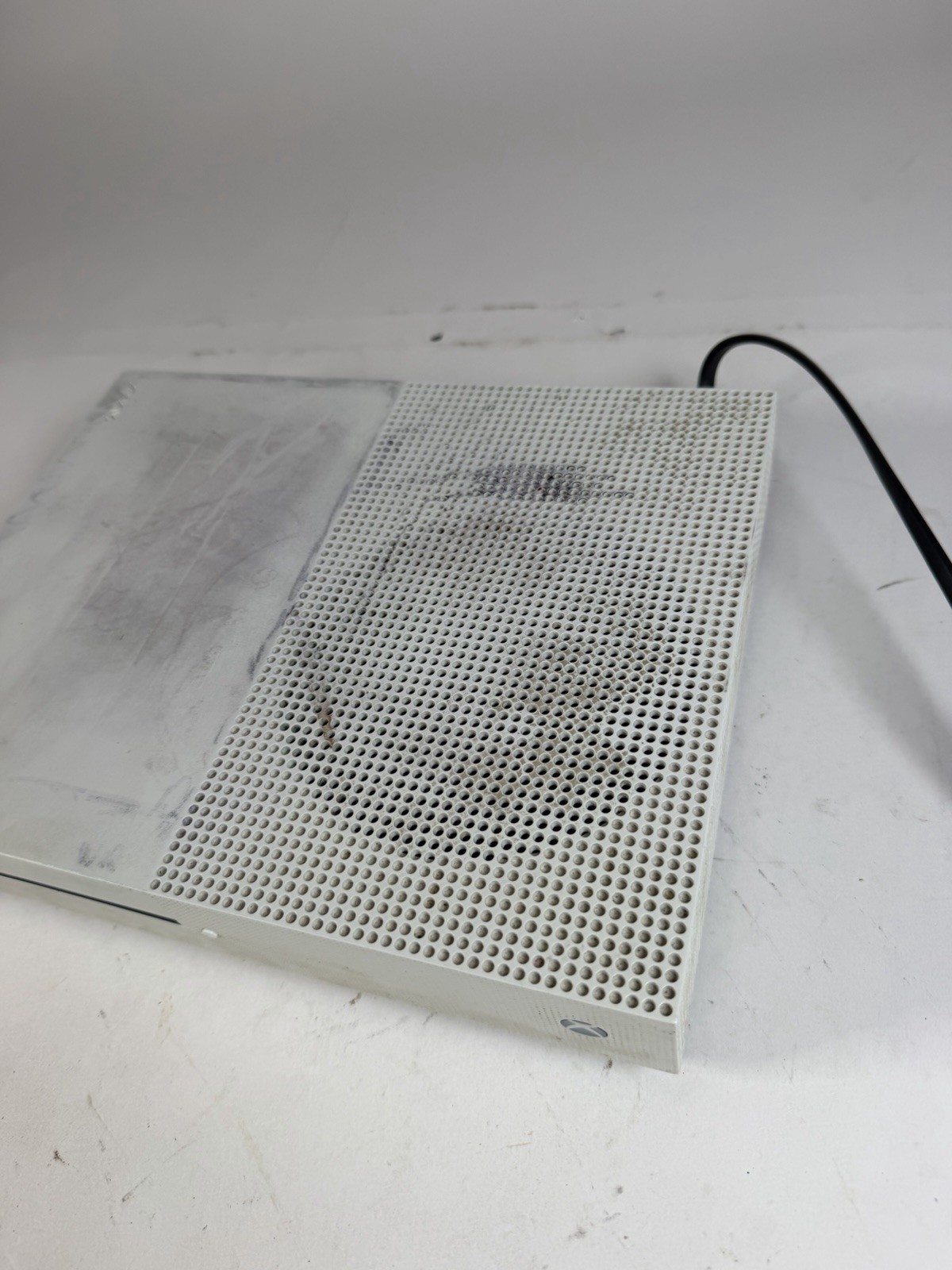 Microsoft Xbox One S 1TB Console Gaming System Only White 1681