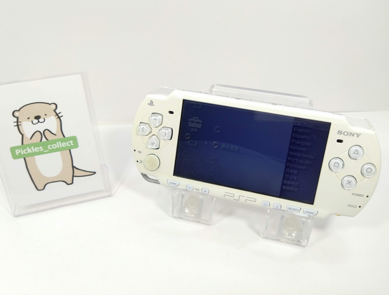 PSP 2000 White Console System Console only Tested No battery Region Free 0518D