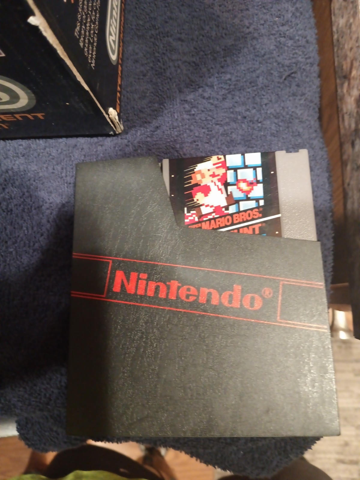 Nintendo Nes Action Set Console System Complete in Box (Cib) Controllers / Games