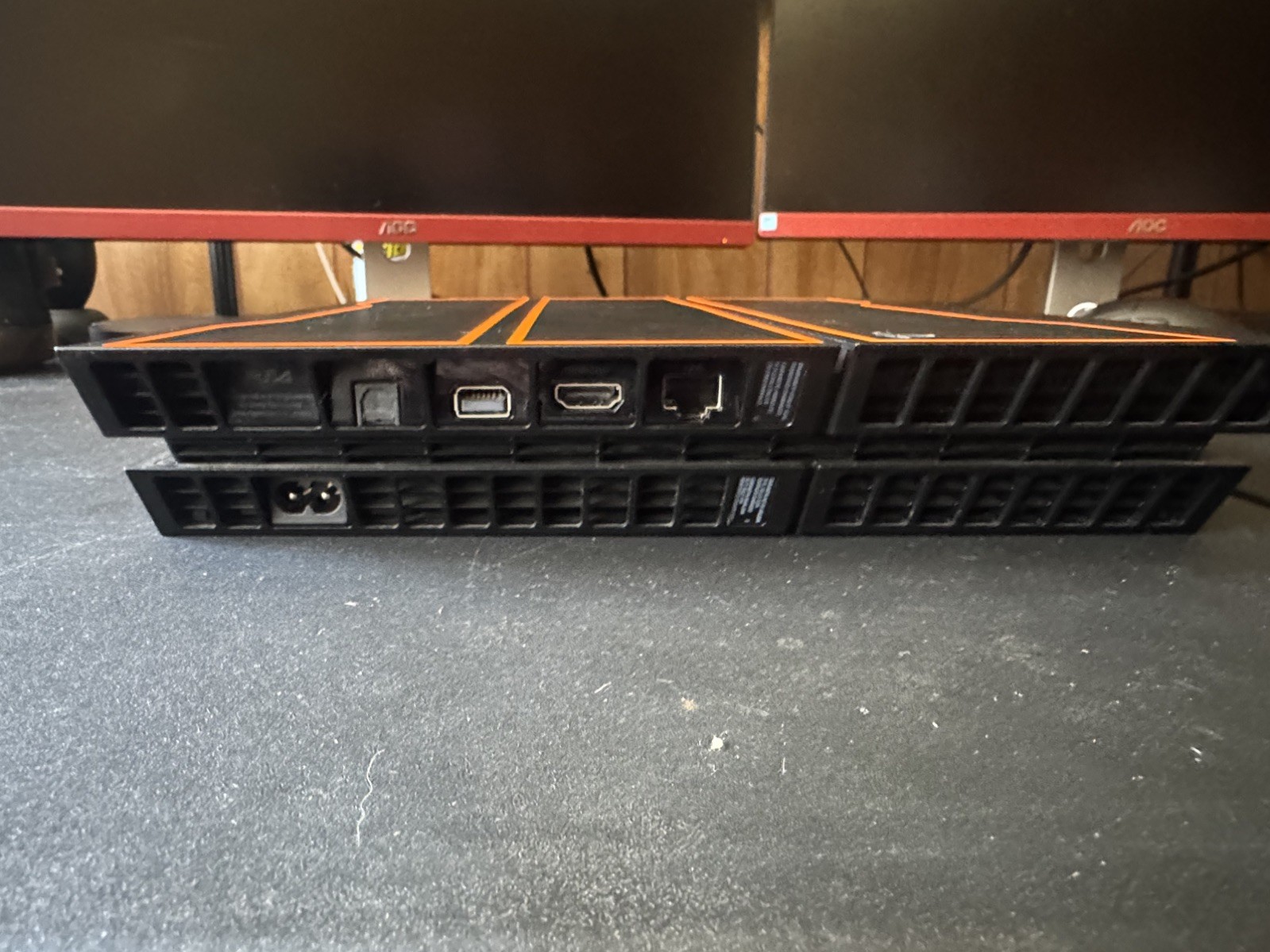 Playstation 4 Black Ops 3 Edition Console (Firmware 10.50) (GOOD CONDITION)
