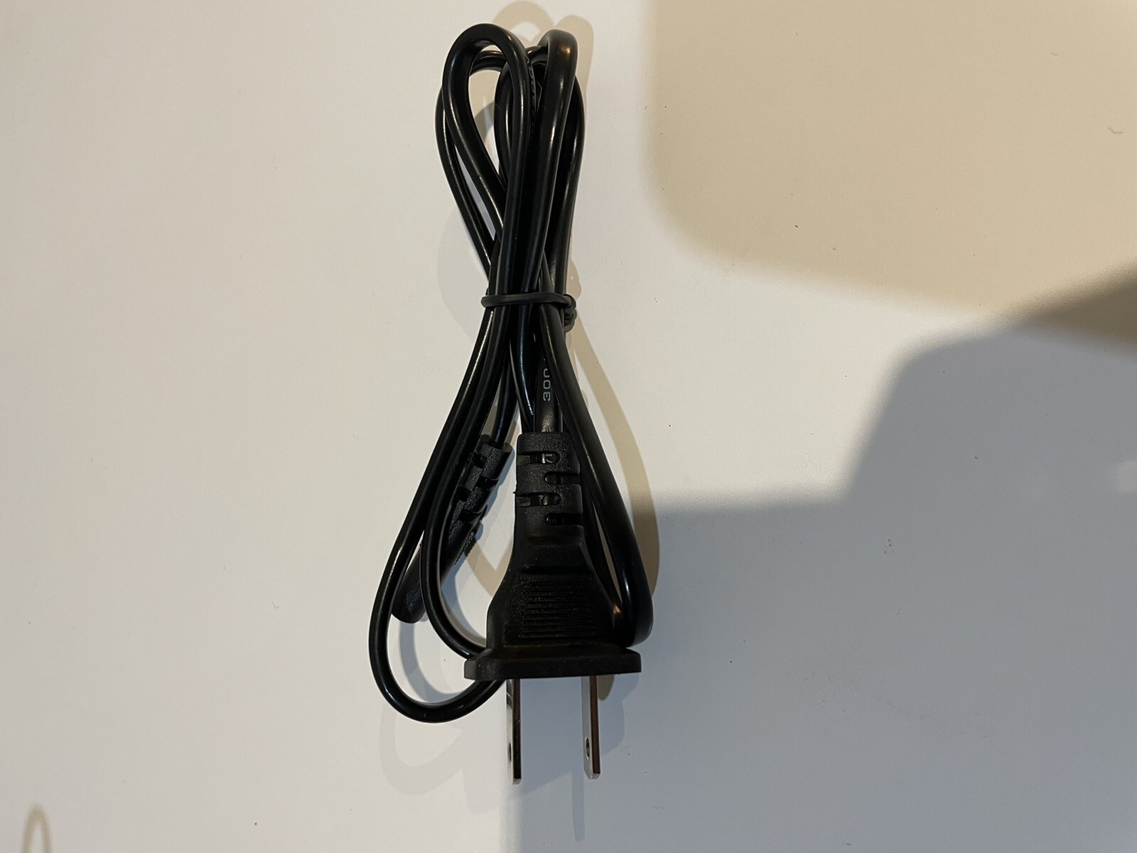 SONY PSP 100 Charger AC Adaptor Plug OEM Genuine 5V 2A N20572 Power Supply