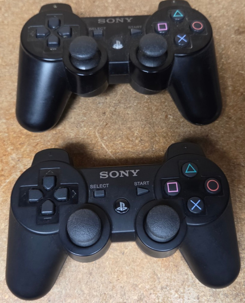 PlayStation 3 (CECHE01) Console & 47 Game Collection & MediaBoard Remote Control