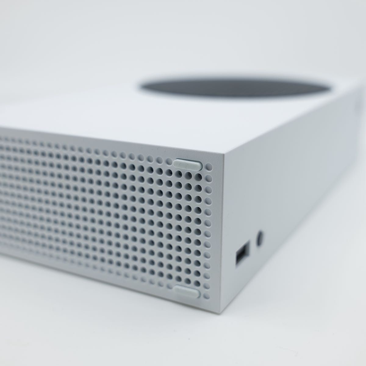 Microsoft Xbox Series S 512GB Console – Tested Working – Japan Model – Used