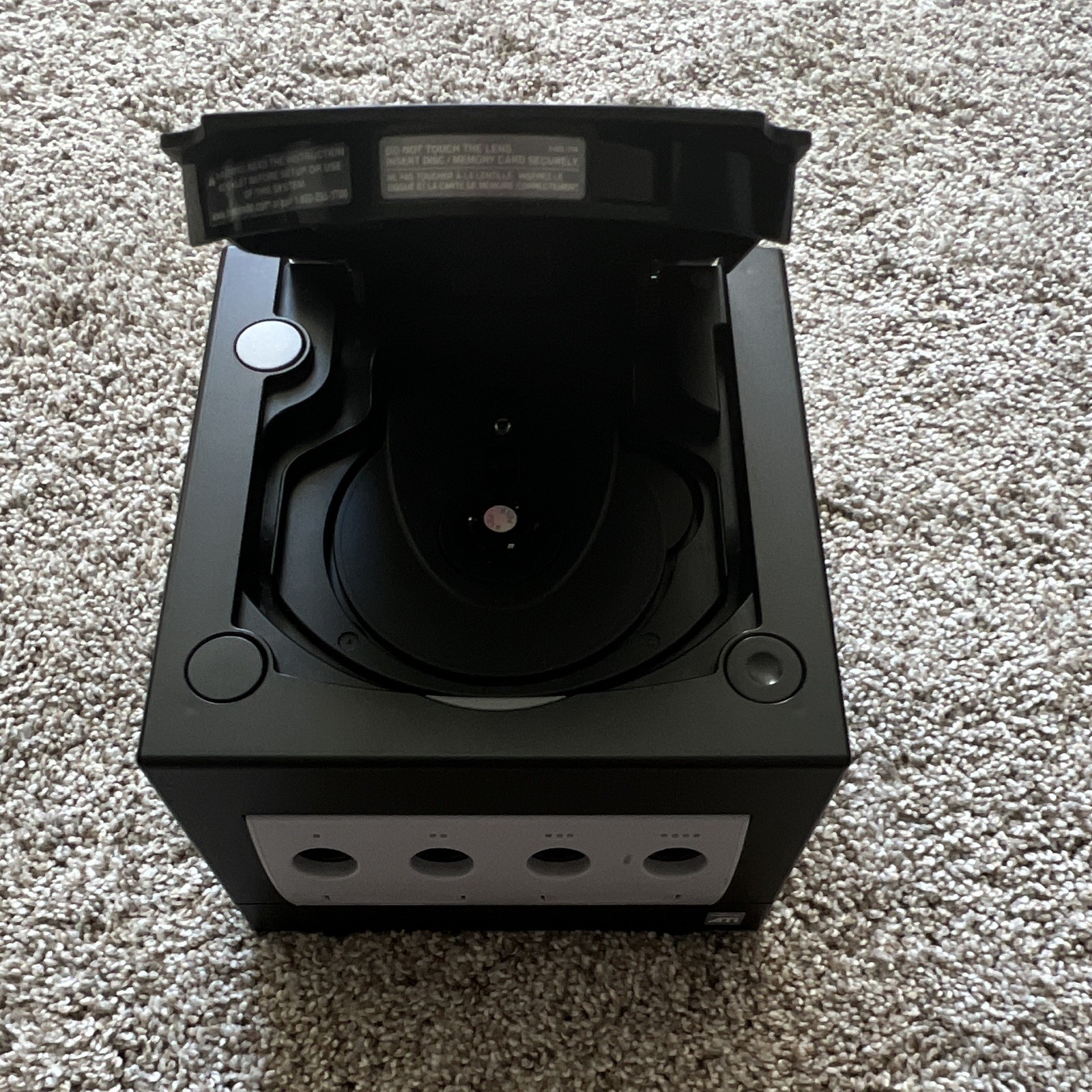Nintendo GameCube DOL-001 Blk Console NTSC-U/C w/ Controller + 512MB Memory Card