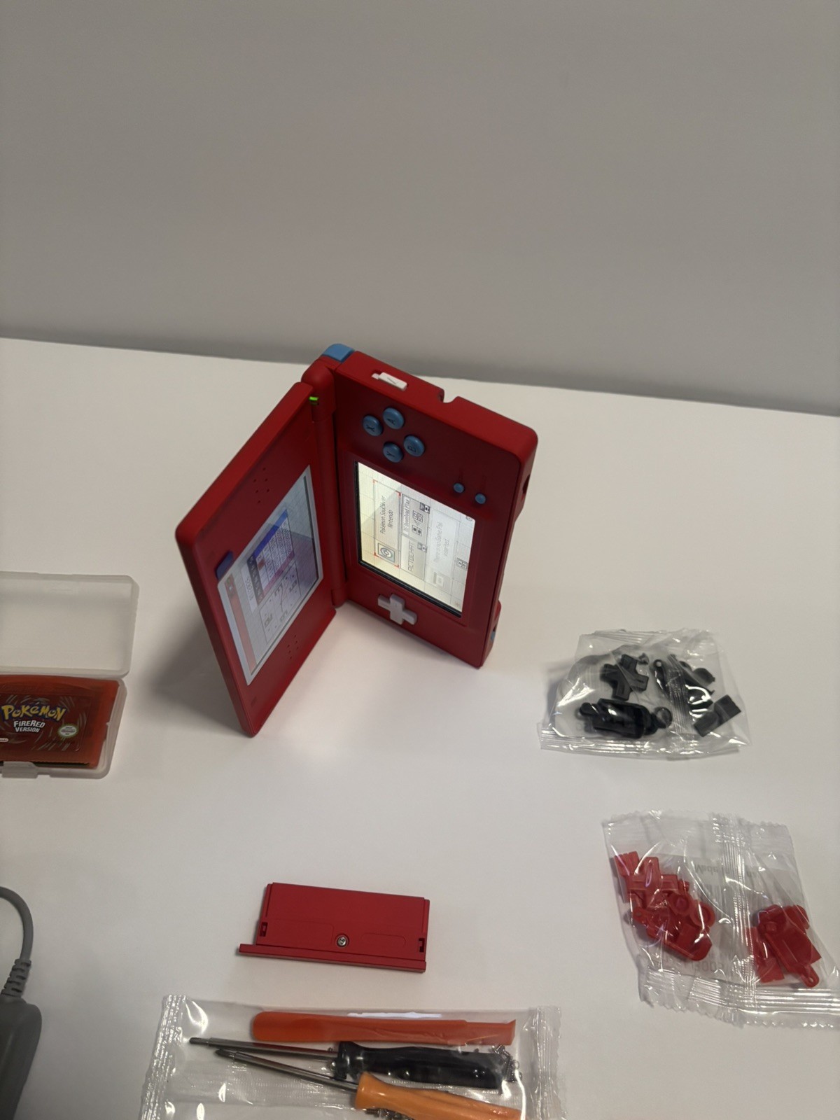 Nintendo DS Lite Pokedex With Charger and Pokemon firered