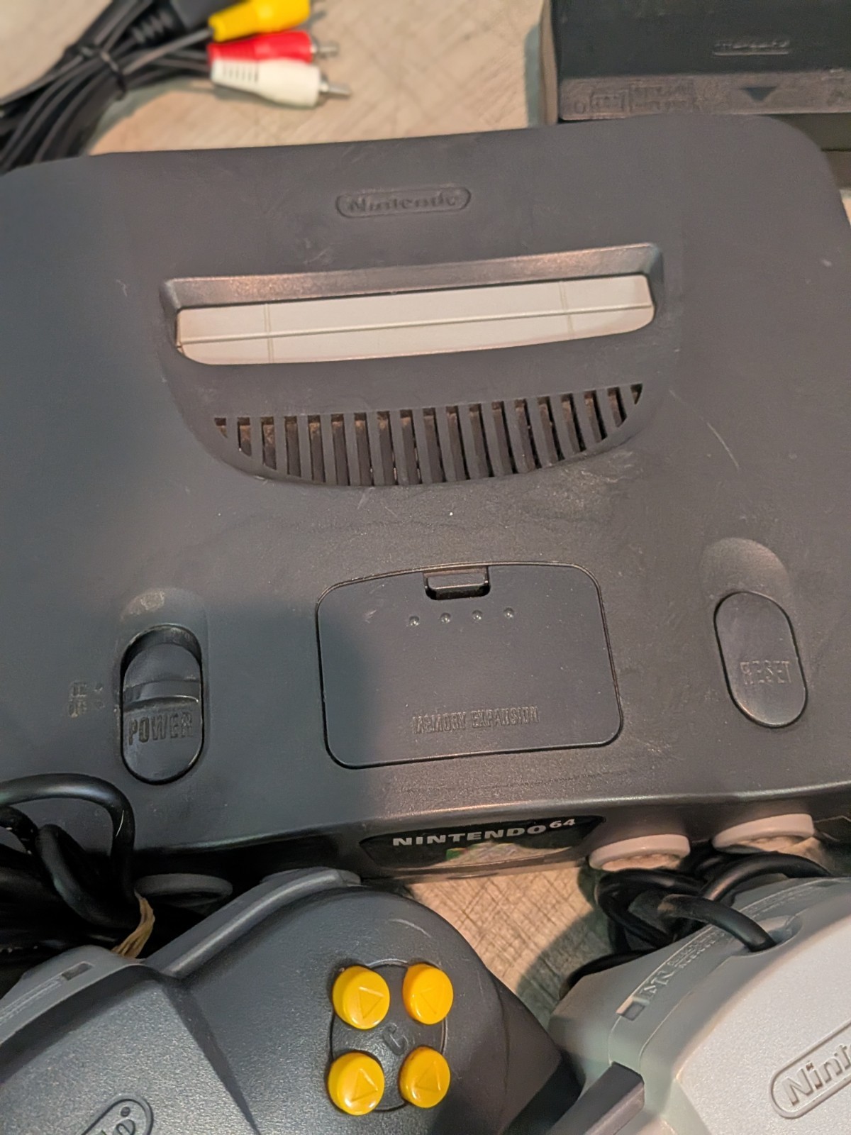Nintendo 64 N64 Console Game Bundle 4 Controllers SUPER CLEAN! 1 YEAR WARRANTY