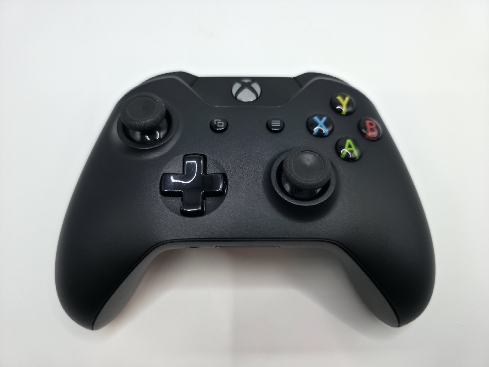 Xbox One Halo 5 Guardians Edition Gaming Console with Controller+4 Games