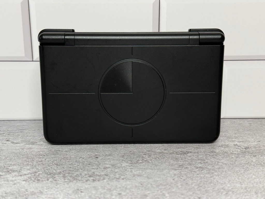 Retroid Pocket Flip 2 SD865 128GB US – Retro Gaming Android Black Handheld
