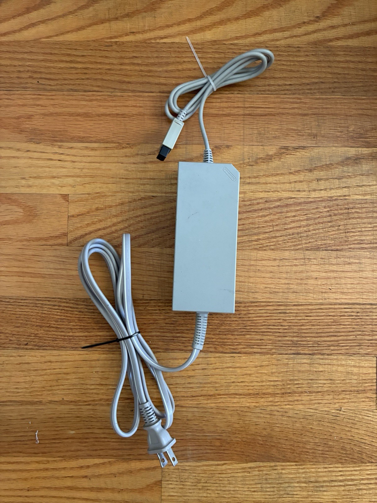 Nintendo Wii RVL-001 512 MB Home Console – Complete Bundle