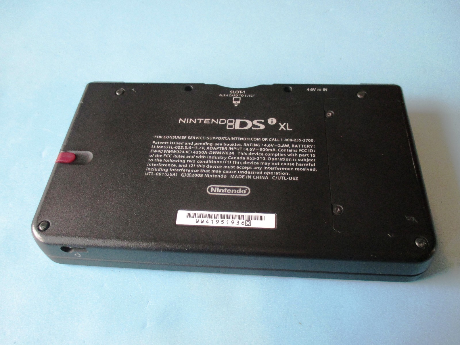 Nintendo DSi XL Midnight Blue System w/Charger FREE Shipping!