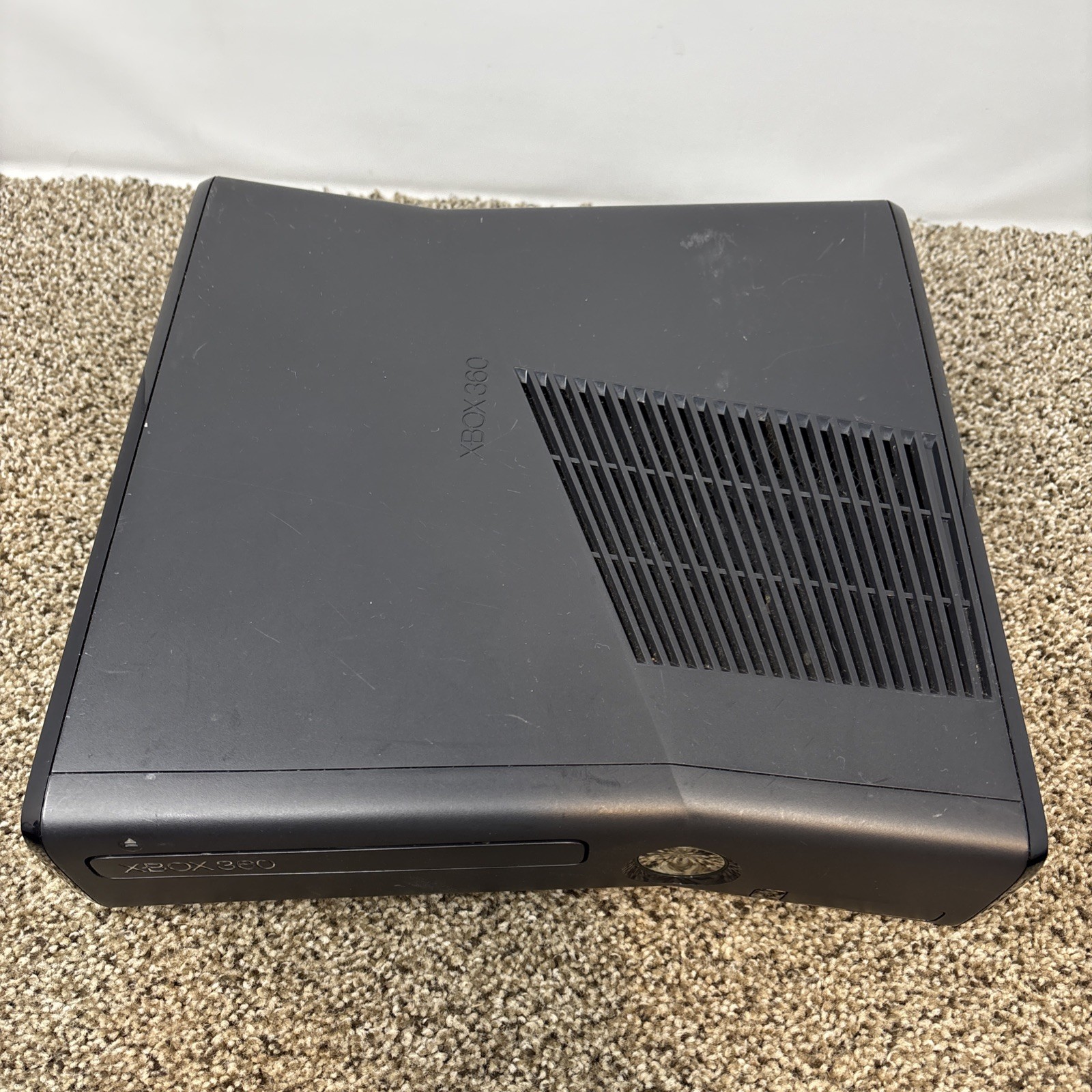Microsoft Xbox 360 S Black 4GB Console Bundle Lot With Oem Controller Tested