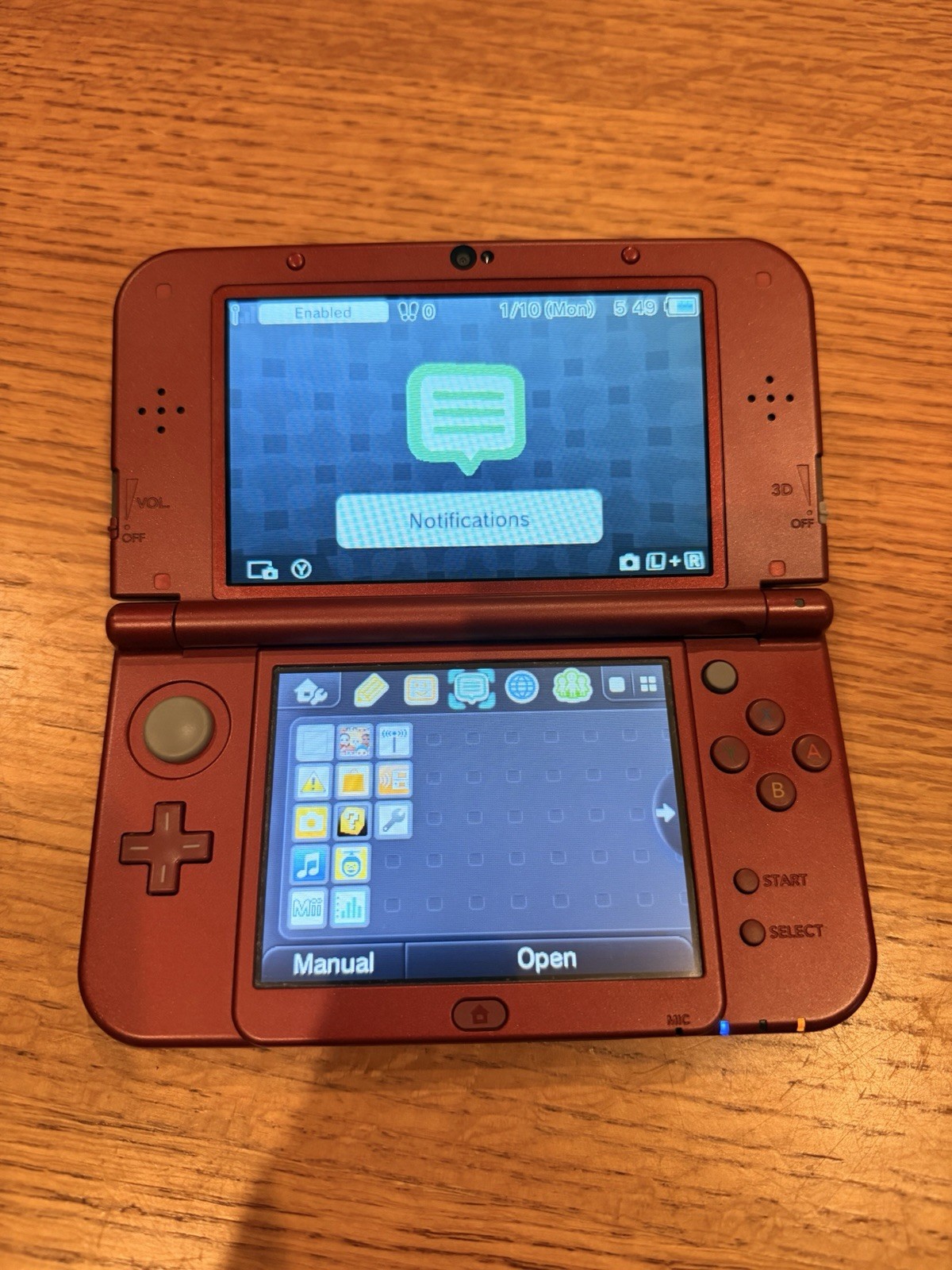 New Nintendo 3DS XL Red Console with games – Tested With Charger And Stylus