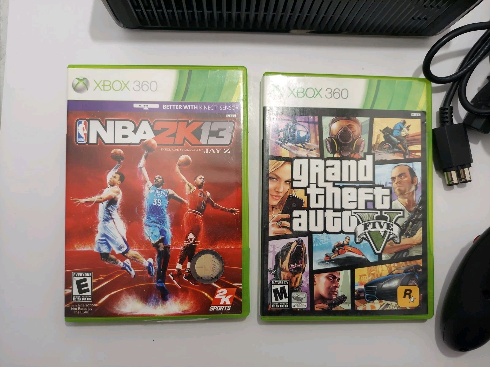 Microsoft Xbox 360 S Console 250 GB bundle With Controller And Games Tested