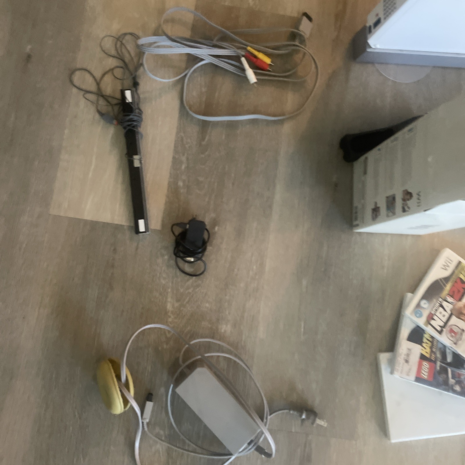 Nintendo Wii White 32GB Console Set With Cords Controllers In Box and Games