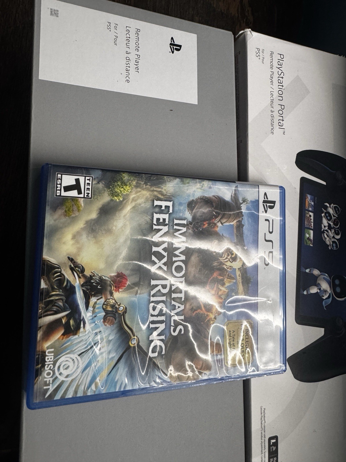 PlayStation Portal Midnight Black + Case Oficial + 2 Juegos Físicos