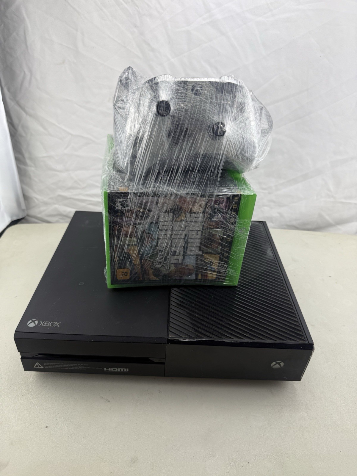Xbox One Gaming Console Bundle With 14 Games & Power Supply Works Good !!!