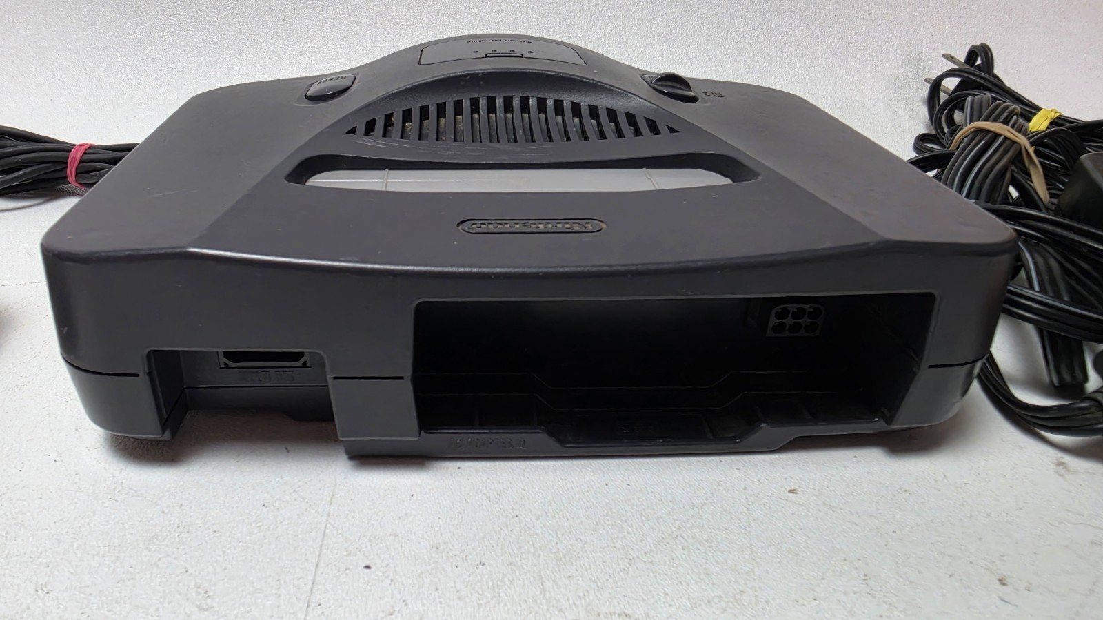 Nintendo 64 Console Region Free Bundle w OEM Controller, Cables