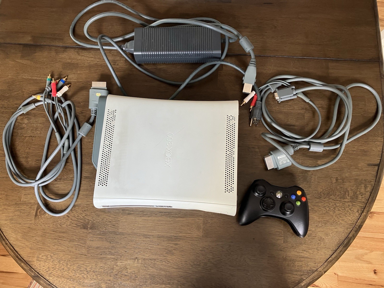 Microsoft Xbox 360 White Console With 100GB Storage Hard Drive – Tested Working
