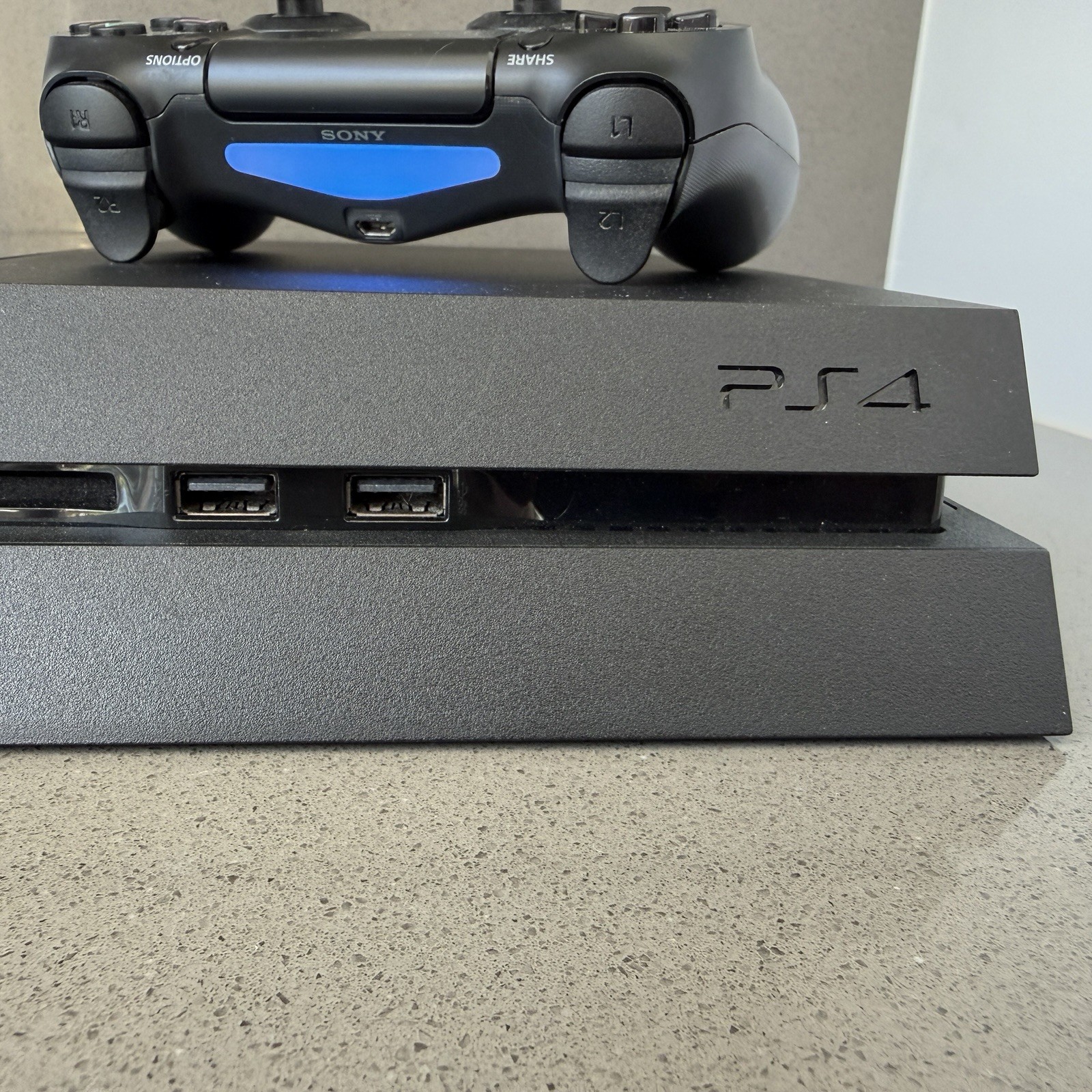 Sony Playstation 4 500GB Black Console PS4 W/ Controller & Cords Tested Working!