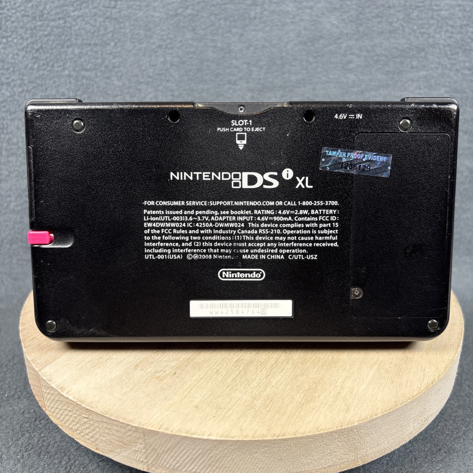 Nintendo DSi XL Super Mario Bros 25th Anniversary Edition w/ Charger – Tested